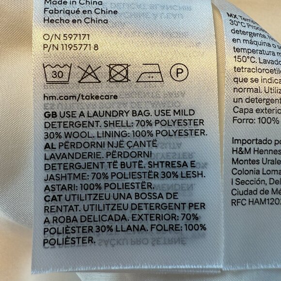 H&M Cream Tweed Cropped Jacket with Gold Buttons – Size Large - Picture 8 of 8